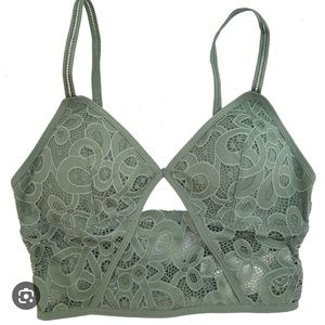Hollister (Gilly Hicks) green bralette